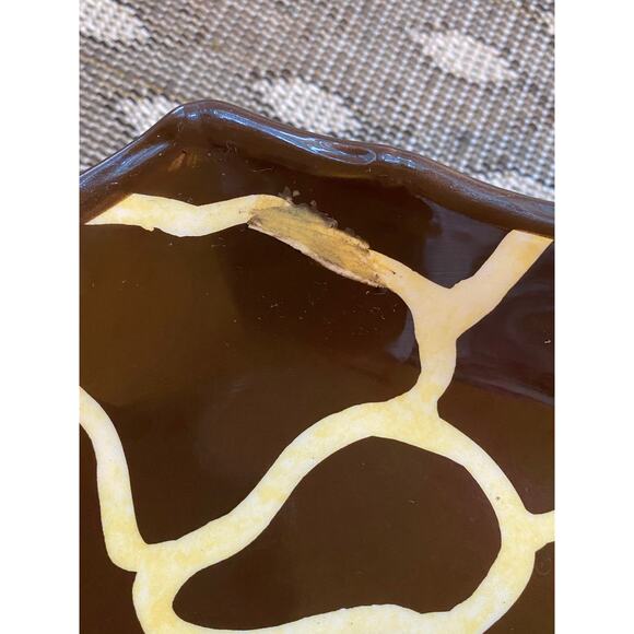 Roscher Giraffe Collection Octagon 9” Dinner Plate Dishwasher & Microwave Safe - Picture 12 of 13